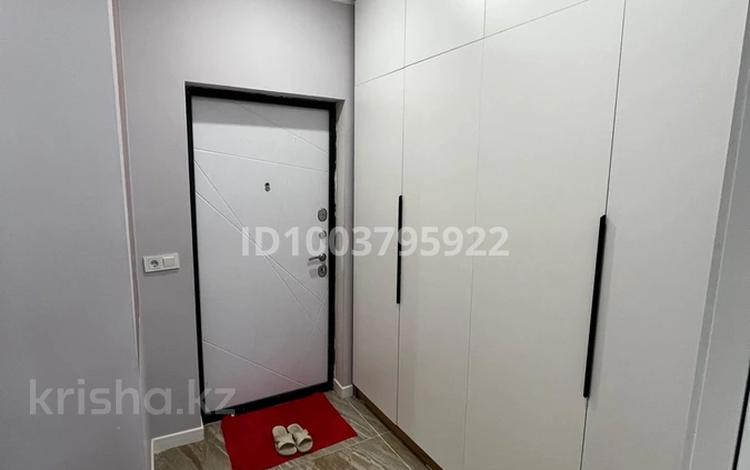 2-бөлмелі пәтер · 56 м² · 7/12 қабат, Кошкарбаева 1140, бағасы: 260 000 〒 в  — фото 7