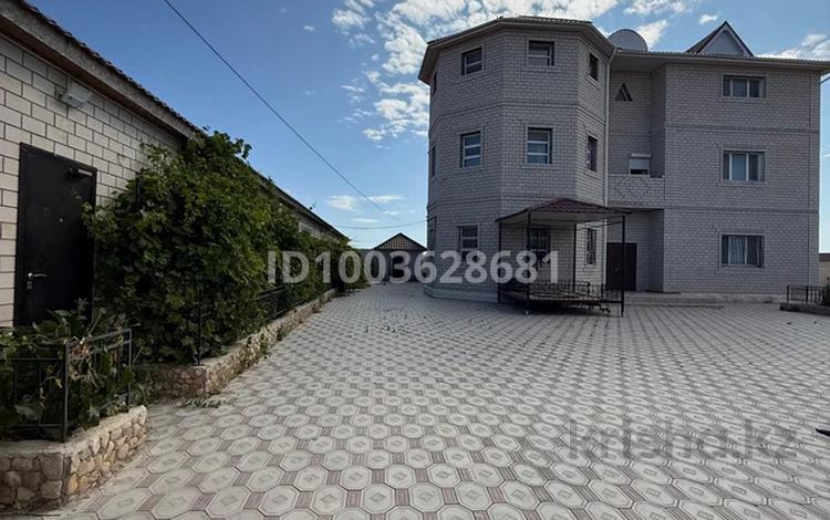 Отдельный дом · 9 комнат · 650 м² · 650 сот., 14 км за 77 млн 〒 в  — фото 2