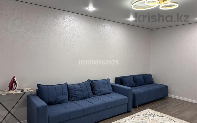 3-бөлмелі пәтер · 80 м² · 9/9 қабат, Байтурсынова 70/1 — Между ресторанами Нурсултан и Меруерт, бағасы: 25 000 ₸ в Кокшетау — фото 2