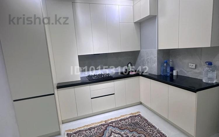 1-комнатная квартира · 43 м² · 4/5 этаж, мкр Асар-2, Микрорайон Асар 2 241 — Толе би сауда орталығы за 150 000 ₸ в Шымкенте, Абайский р-н — фото 2