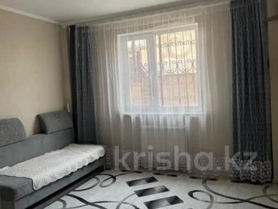 2-комнатная квартира · 65 м² · 1/5 этаж, 17-й мкр 79 за 19.8 млн ₸ в Актау