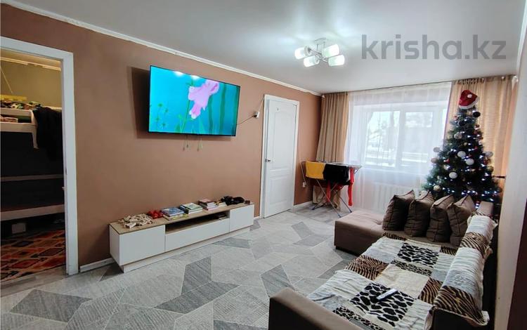 3-комнатная квартира · 45 м² · 1/3 этаж, Пришахтинск, Зелинского — Школа 18 за 9.5 млн ₸ в Караганде, Алихана Бокейханова р-н — фото 2