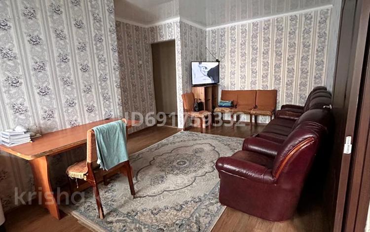 2-комнатная квартира · 44 м² · 2/4 этаж, Найманбаева 130 — Возле тамашы за 17.5 млн 〒 в Семее, Красный Кордон — фото 4