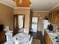 4-бөлмелі пәтер · 215 м² · 1/3 қабат, Сейфуллина — Школа-гимназия Вальдорфской ориентации, бағасы: 120 млн ₸ в Уральске — фото 10