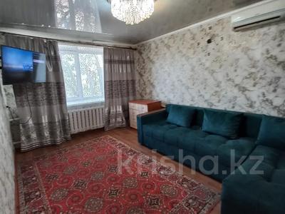 3-комнатная квартира · 53.8 м² · 2/2 этаж, Белибаева за 9.8 млн 〒 в Семее