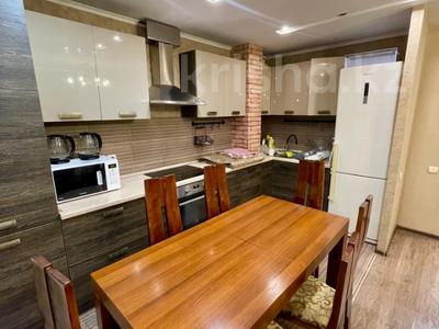 4-комнатная квартира · 90 м² · 5/9 этаж, Торайгырова 14 за 43 млн 〒 в Павлодаре