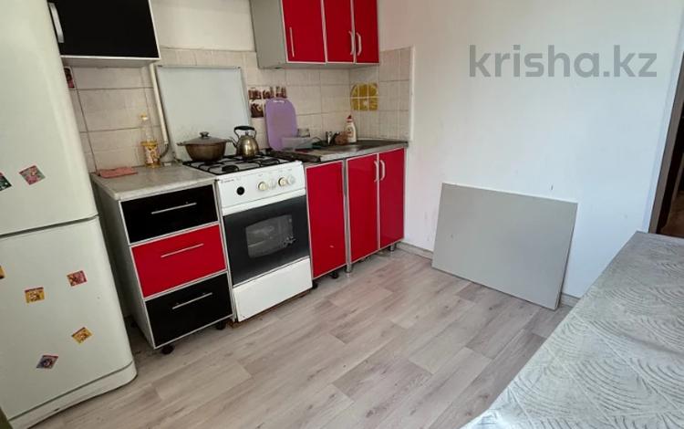 1-комнатная квартира · 35 м² · 1/5 этаж, мкр Шанхай, турмагамбетова за 7.4 млн ₸ в Актобе — фото 9