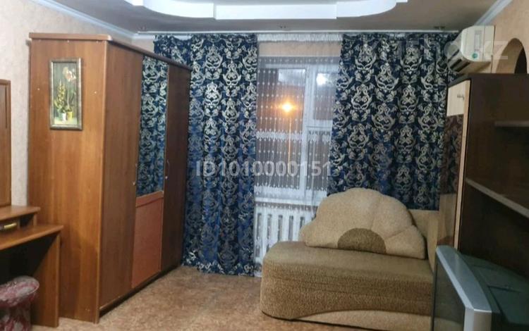 1-комнатная квартира · 46 м² · 3/5 этаж, Толыбекова 14 — Район Вечного огня. за 100 000 〒 в  — фото 2