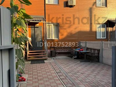 3-комнатная квартира · 75 м² · 1/2 этаж, мкр Карасу — Ул.Дулат Бабатайулы за 300 000 ₸ в Алматы, Алатауский р-н