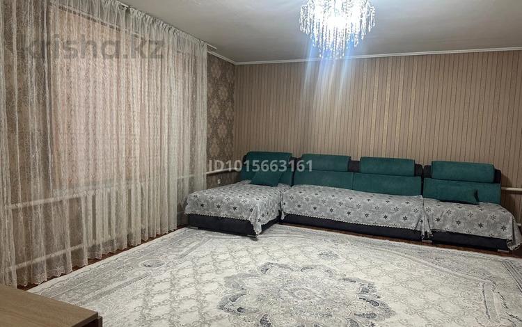 Отдельный дом · 4 комнаты · 110 м² · 10 сот., Жайдарлы 53 — Заря за 25 млн ₸ в Талдыкоргане, мкр Жастар — фото 2