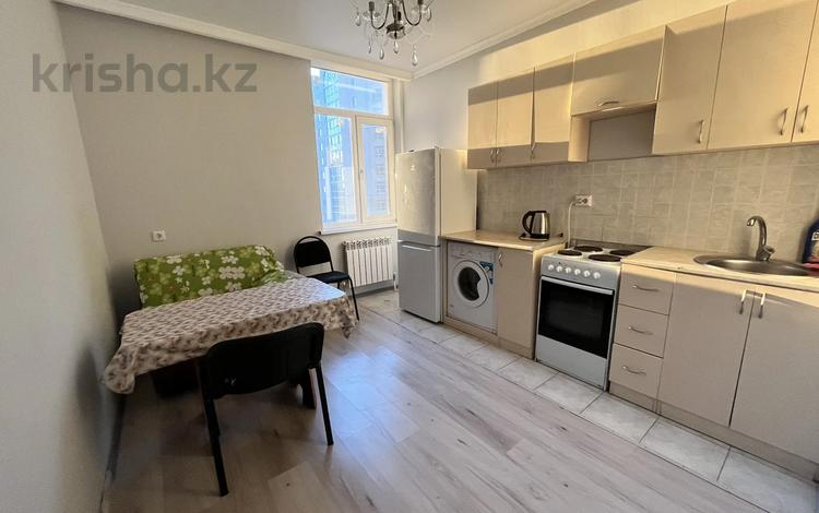 1-комнатная квартира, 40 м², 2/10 этаж помесячно, Омарова 23