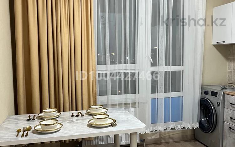 1-бөлмелі пәтер · 36 м² · 13/22 қабат, Бектурова 4/1, бағасы: 270 000 ₸ в Астане, Нура р-н — фото 5