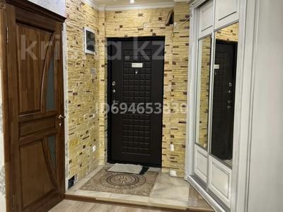 4-комнатная квартира · 80 м² · 4/9 этаж, мкр Комсомольский, Мкр Сауран 4 4 — Достық за 400 000 〒 в Астане, Есильский р-н