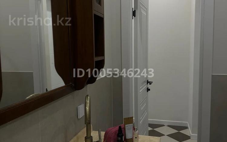 2-комнатная квартира · 46.6 м² · 12/13 этаж, Райымбека 348/1 — Ниже озера Сайран за 320 000 ₸ в Алматы, Ауэзовский р-н — фото 2