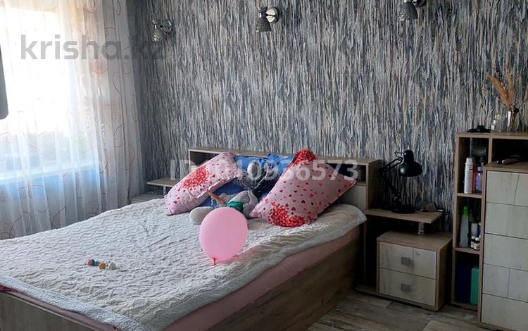 1-комнатная квартира · 36 м² · 3/5 этаж, 4 микрорайон 8 за 130 000 ₸ в Риддере — фото 2