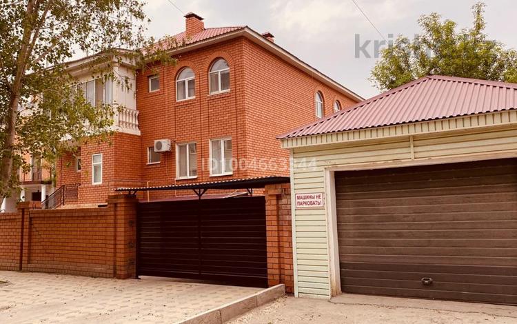 Жеке үй · 7 бөлме · 408.4 м² · 10 жүзд., Шамина 16, бағасы: 110 млн ₸ в Атырау, мкр Жилгородок — фото 2