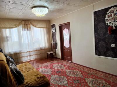3-комнатная квартира, 64 м², 3/5 этаж, Алиханова за 24 млн 〒 в Караганде, Казыбек би р-н