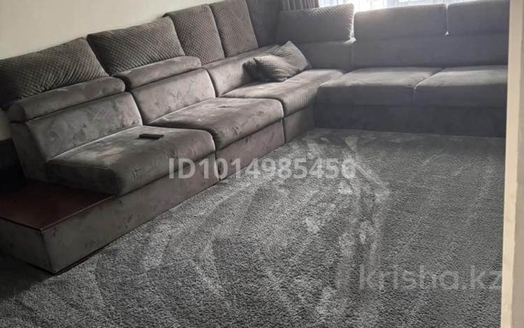 3-комнатная квартира · 75 м² · 1/9 этаж, мкр Аксай-2 35 за 43 млн ₸ в Алматы, Ауэзовский р-н — фото 2