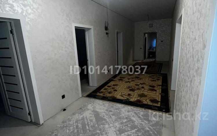 Отдельный дом · 5 комнат · 200 м² · 10 сот., Сарыарка 96А за 40 млн ₸ в Кабанбае Батыра — фото 2