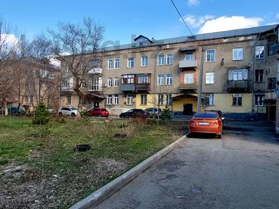 2-комнатная квартира, 66 м², 3/3 этаж, образцовая 4 за 13.5 млн 〒 в Усть-Каменогорске