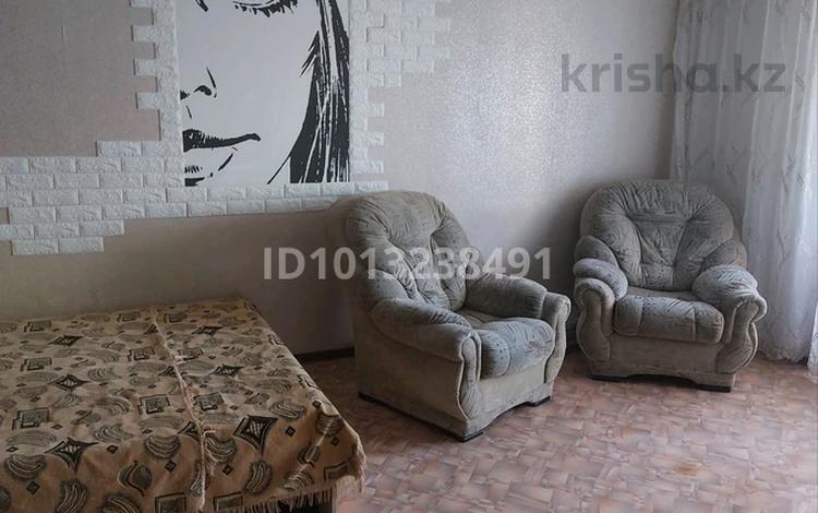 1-комнатная квартира · 37 м² · 7/9 этаж, Ак.Чокина 23/1 — Ак.Сатпаева- Ак.Чокина за 17 млн ₸ в Павлодаре — фото 2