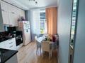 2-бөлмелі пәтер · 72 м² · 2/10 қабат, мкр Юго-Восток, Микрорайон Байкена Ашимова 21, бағасы: 36 млн ₸ в Караганде, Казыбек би р-н — фото 7