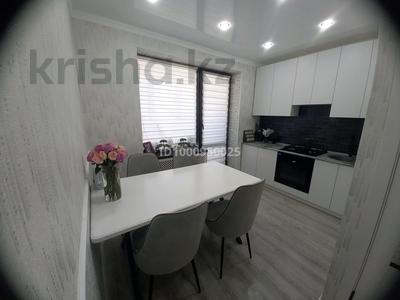 Продажа квартир в Западно-Казахстанской обл.: 2-комнатная квартира · 52 м² · 9/9 этаж, 5 микрорайон 21 за 22.5 млн 〒 2-комнатная квартира · 52 м² · 9/9 этаж, 5 микрорайон 21 за 22.5 млн 〒 в Аксае