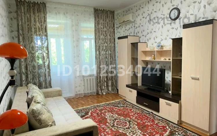 3-бөлмелі пәтер · 90 м² · 2/3 қабат, Абая 11, бағасы: 25 000 ₸ в Приозёрске — фото 2