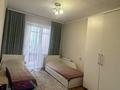 3-бөлмелі пәтер · 81 м² · 8/10 қабат, 28-шағынаудан 7/2, бағасы: 28.2 млн ₸ в Караганде, Казыбек би р-н — фото 4
