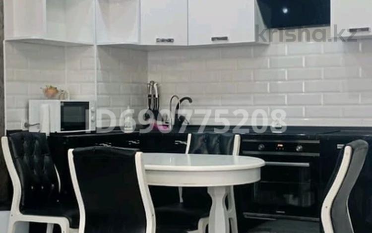 2-бөлмелі пәтер, 70 м², 3/18 қабат, Навои 208 — Торайгырова, бағасы: 65 млн 〒 в Алматы, Бостандыкский р-н — фото 2