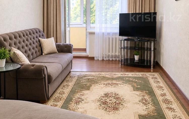 2-бөлмелі пәтер · 44 м² · 2/5 қабат, Ихсанова — 21 школа, бағасы: 16 млн ₸ в Уральске, мкр Школьник — фото 2