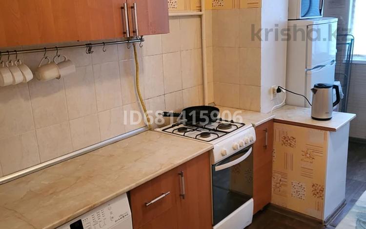 2-бөлмелі пәтер · 56 м² · 4/5 қабат, 11-ш/а. 21, бағасы: 130 000 ₸ в Актау, 11-й мкр — фото 2