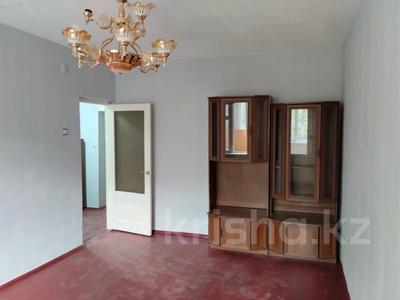2-комнатная квартира · 56 м² · 2/3 этаж, 4-й микрорайон — АГЕНСТВО за 130 000 ₸ в Шымкенте, Туран р-н