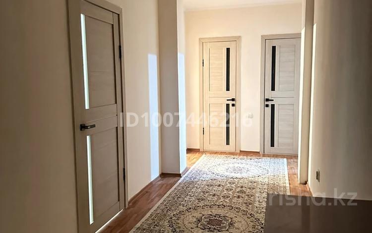 3-комнатная квартира · 87.8 м² · 9/9 этаж, 29-й мкр 28 за 16 млн ₸ в Актау — фото 2