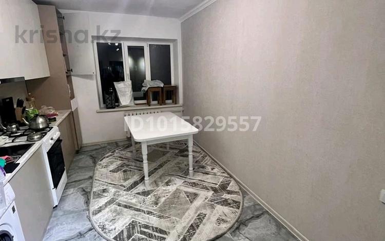 1-комнатная квартира · 42 м² · 2/5 этаж, Каратал — Райымбек Батыр уг Валиханова за 140 000 ₸ в Талдыкоргане — фото 2