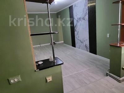 1-бөлмелі пәтер · 40 м² · 5/5 қабат, 8 мкр 58, бағасы: 12 млн ₸ в Шымкенте, Аль-Фарабийский р-н