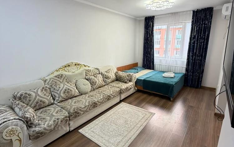1-комнатная квартира · 40 м² · 3/12 этаж, Сатпаева — Туркебаева за 15 000 ₸ в Алматы, Бостандыкский р-н — фото 2