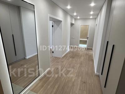 2-бөлмелі пәтер · 81 м² · 9/10 қабат, мкр Жана Орда, Самал 72/3 — Рядом с жк достык, бағасы: 300 000 ₸ в Уральске
