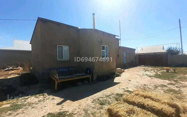 Часть дома · 3 комнаты · 55 м² · 10 сот., Медербек Есжанұлы 92 за 8 млн ₸ в Каратау — фото 2