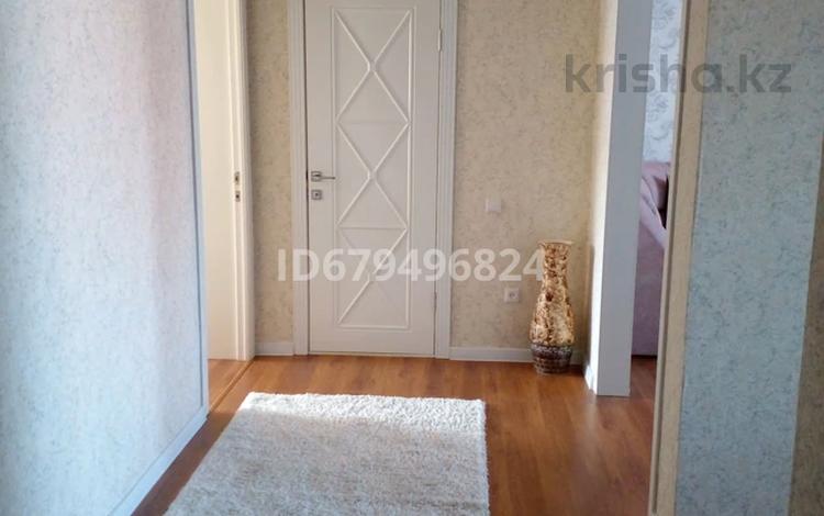 2-бөлмелі пәтер · 62.4 м² · 3/9 қабат, Сарыарка 3/2, бағасы: 30 млн ₸ в Кокшетау — фото 3