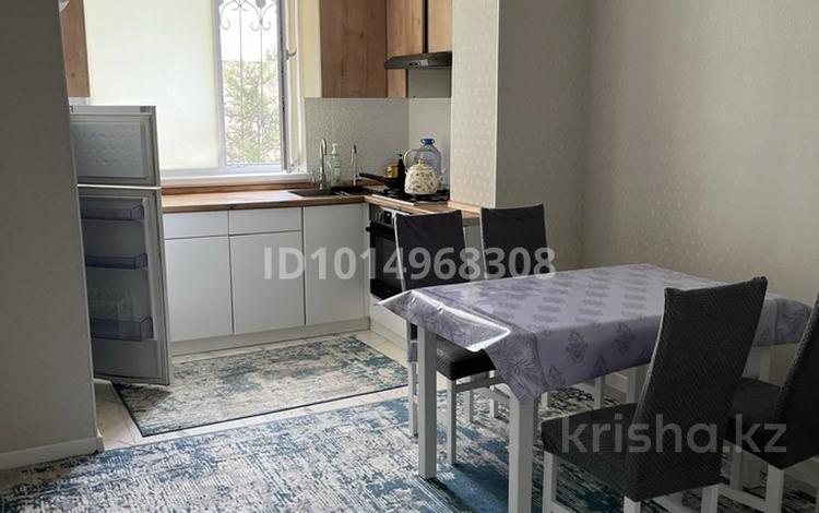 1-комнатная квартира · 43 м² · 1/8 этаж, 28А мкр 23 за 140 000 ₸ в Актау — фото 2