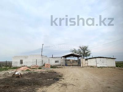 Отдельный дом · 4 комнаты · 210.81 м² · 210.81 сот., Толқын ауылы 154 — Батырға қарама-қарсы ауыл за 11 млн ₸ в Актау