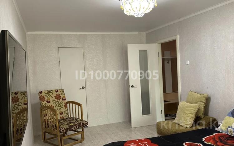 1-комнатная квартира · 30 м² · 2/9 этаж, 9-й микрорайон 15 за 12 000 ₸ в Костанае — фото 2