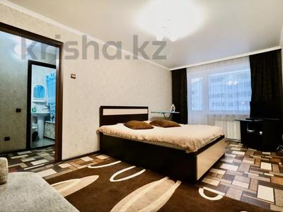 1-комнатная квартира, 37 м², 2/5 этаж посуточно, Назарбаева 121 — Абая за 10 000 〒 в Петропавловске