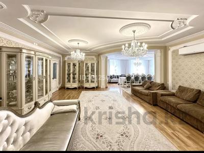 6-комнатная квартира · 276 м² · 3/4 этаж, Иманова 7 за 120 млн ₸ в Астане, р-н Байконур