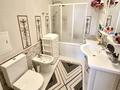 6-комнатная квартира · 276 м² · 3/4 этаж, Иманова 7 за 110 млн ₸ в Астане, р-н Байконур — фото 38