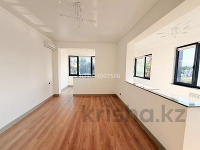 3-комнатная квартира · 135 м² · 3/11 этаж, Мкр. Самал-3 15K2 за 177 млн ₸ в Алматы, Медеуский р-н