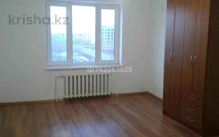 2-комнатная квартира · 70 м² · 3/9 этаж, мкр. Зачаганск пгт 83/2 — Алтындар за 120 000 ₸ в Уральске — фото 2
