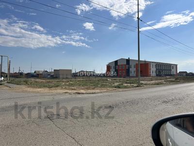 Участок · 1 сотка, мкр Кайнар, С. кадралиев — Вдоль главный трассы за 6 млн ₸ в Атырау