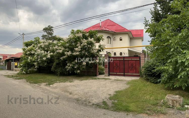 Отдельный дом · 8 комнат · 365 м² · 14 сот., Бокейханова 14 за 95 млн 〒 в Талгаре — фото 17